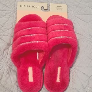 BRAND NEW!!!! Pink rhinestone house shoes